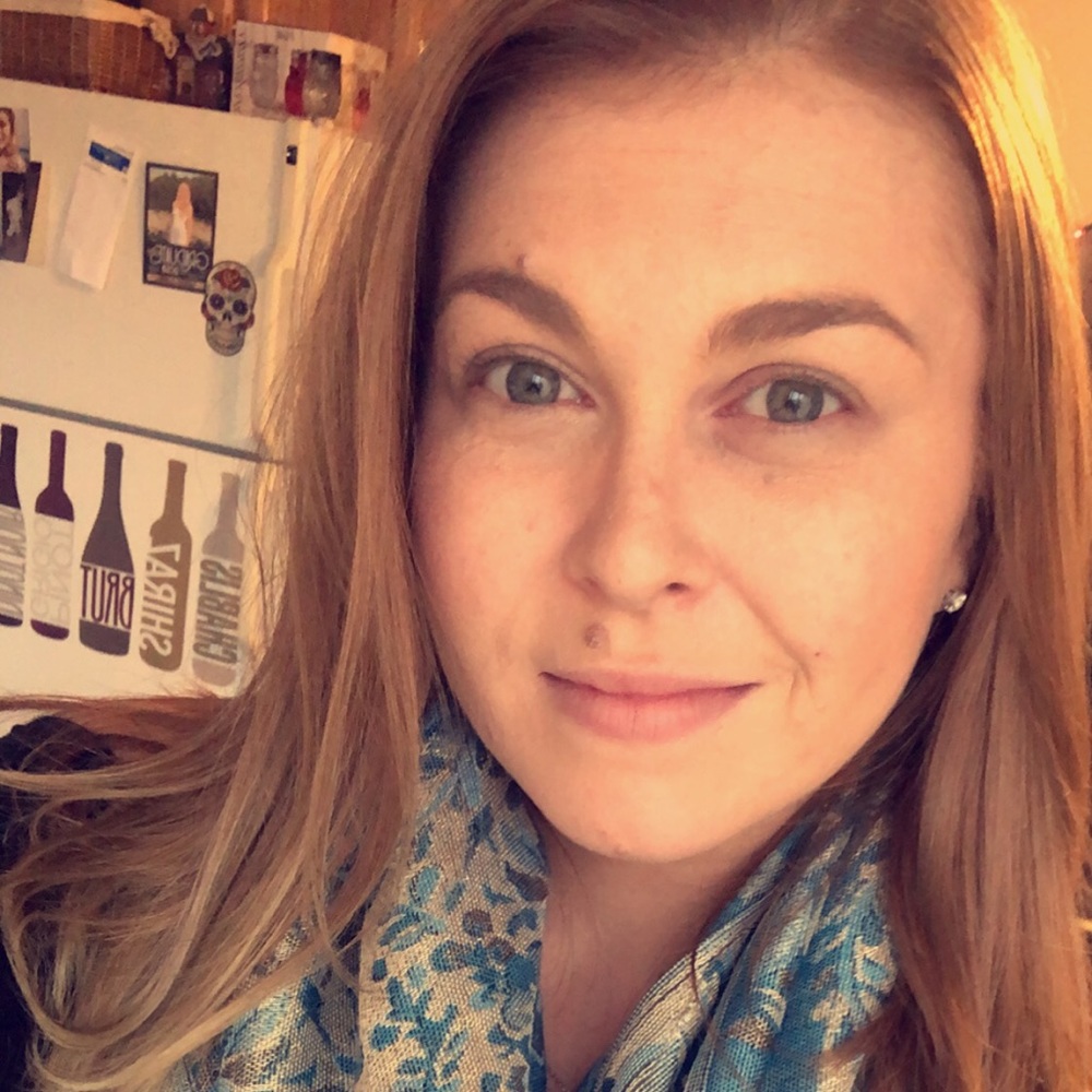 Meet your Posher, Olivia